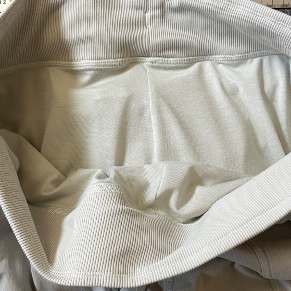 Lululemon Dance Studio Mid Rise Lined Cropped Pants - Women's Size 10 - Picture 9 of 13